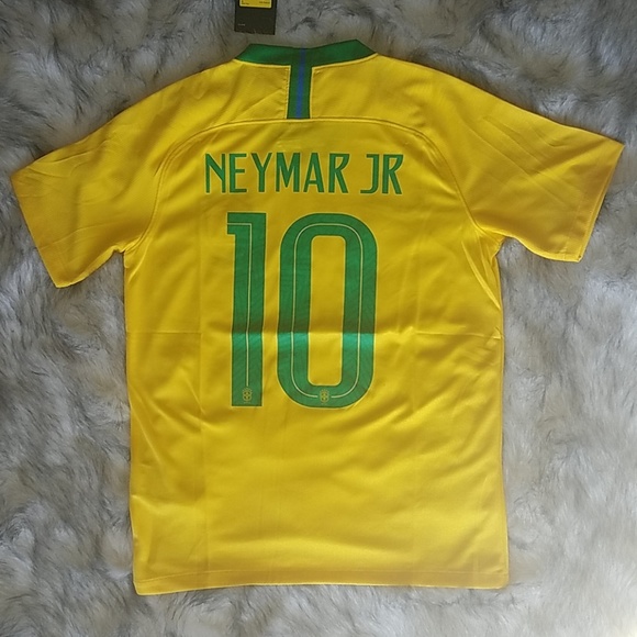 🇧🇷 Brazil Jersey 🇧🇷 - Picture 2 of 4
